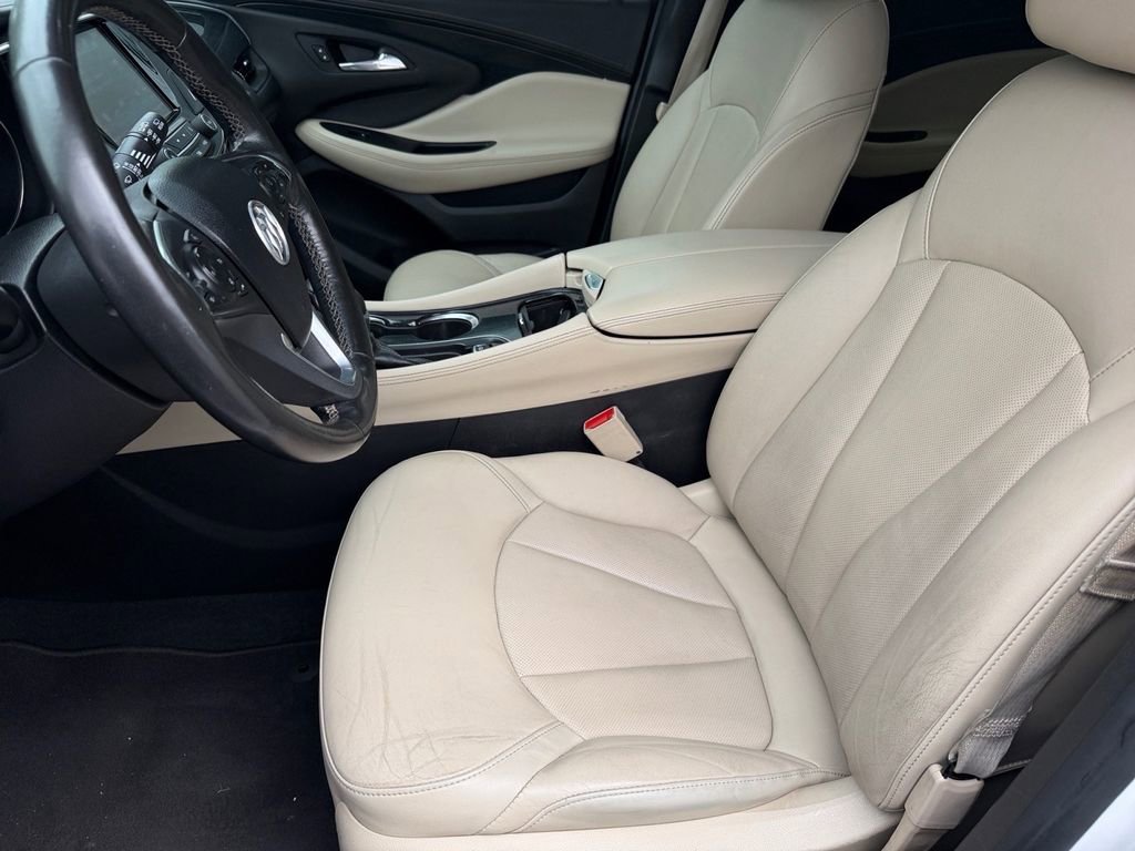 Used 2017 Buick Envision Essence w/ LPO, Cargo Package FWD image 10