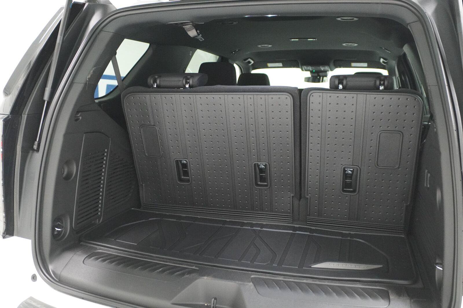 New 2026 Chevrolet Tahoe LS RWD image 35