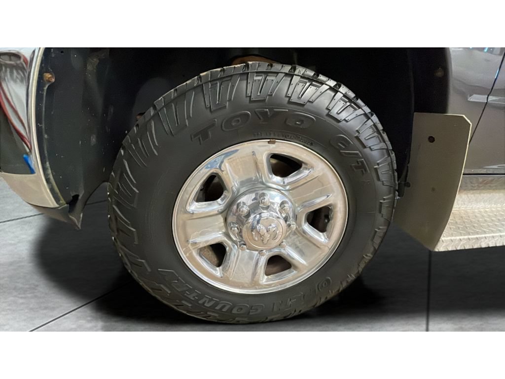 Used 2014 RAM 2500 Tradesman w/ Chrome Appearance Group AWD/4WD image 16