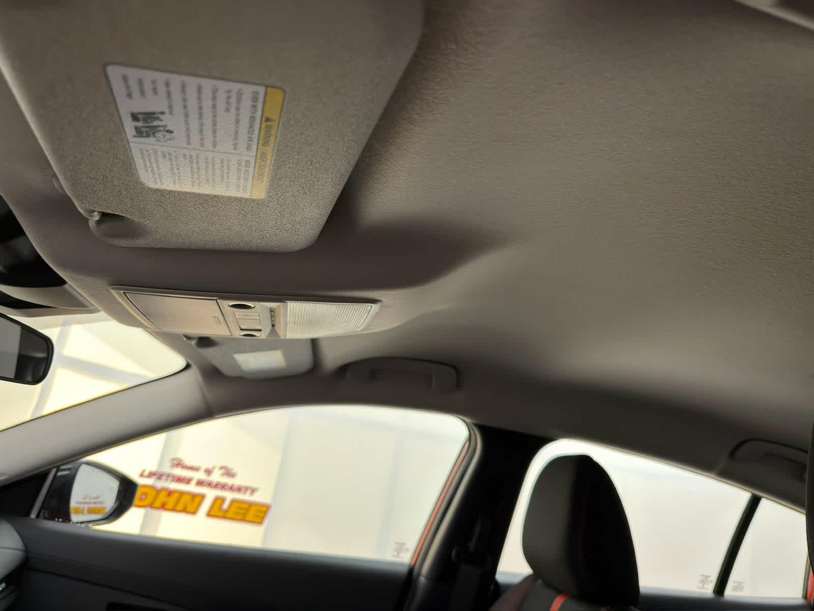 New 2027 Nissan Sentra SR w/ Floor Mat Package FWD image 15