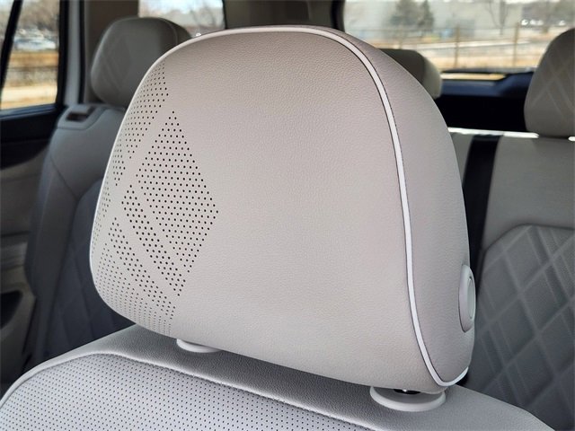 New 2026 Volkswagen Atlas SEL Premium R-Line image 14