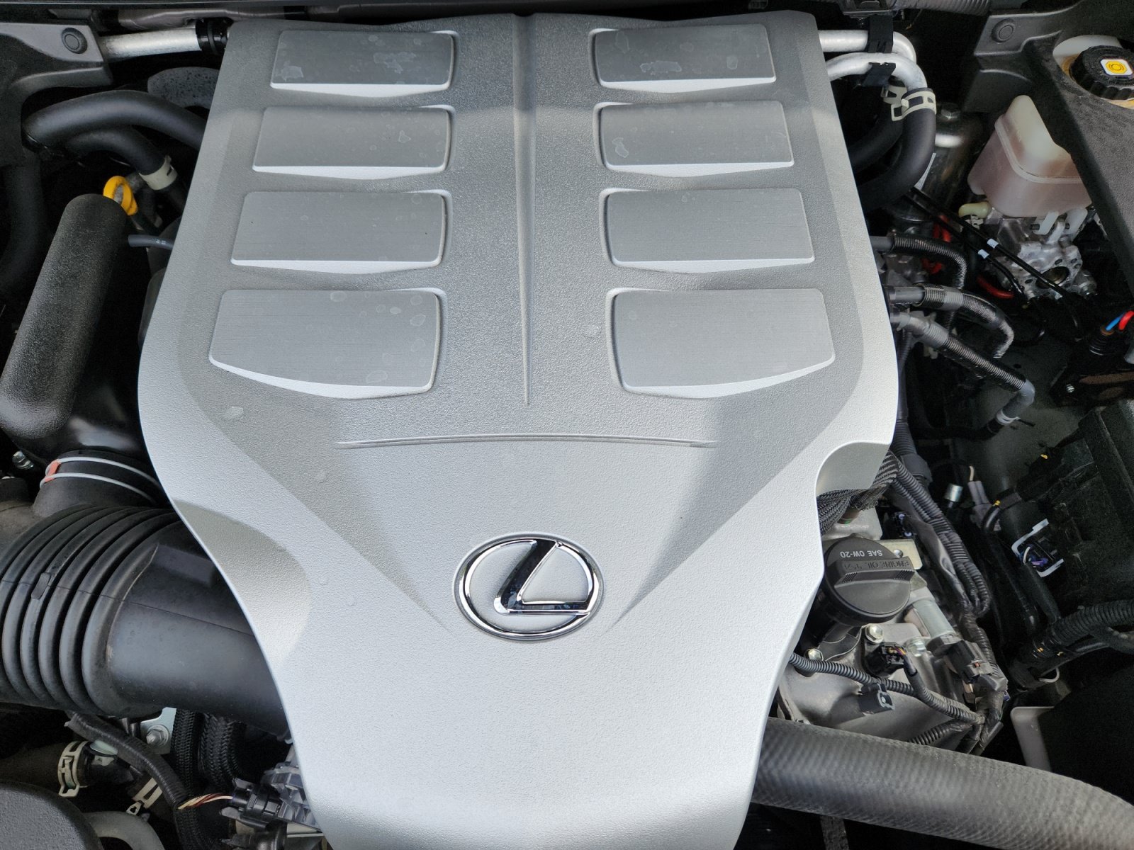 Used 2022 Lexus GX 460 Premium w/ Accessory Package AWD/4WD image 21