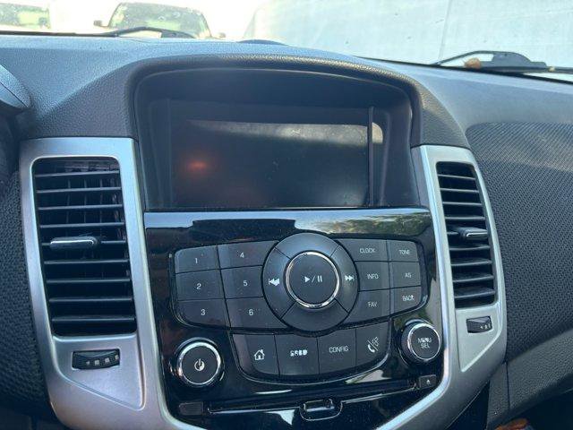 Used 2014 Chevrolet Cruze LT w/ RS Package image 8