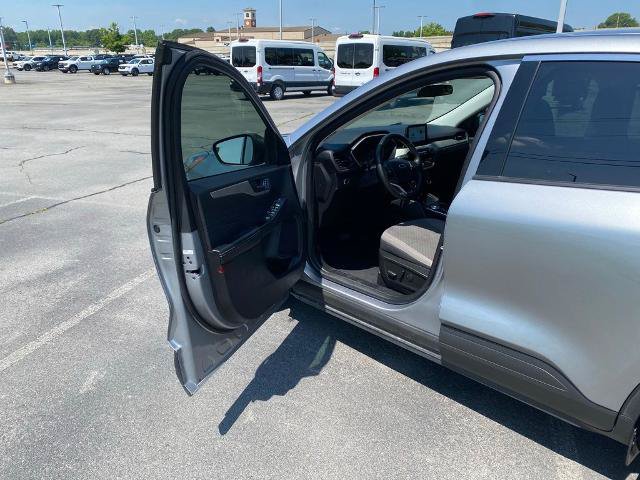 Certified 2022 Ford Escape SE w/ Convenience Package FWD image 10