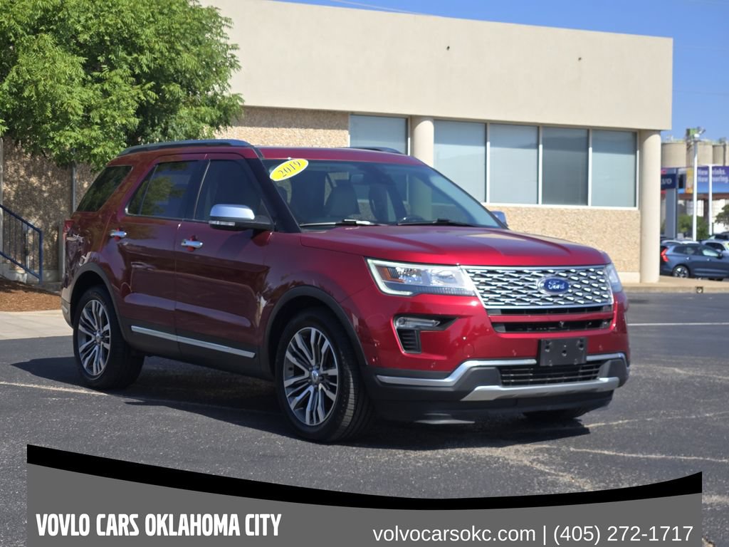 Used 2019 Ford Explorer Platinum AWD/4WD image 2