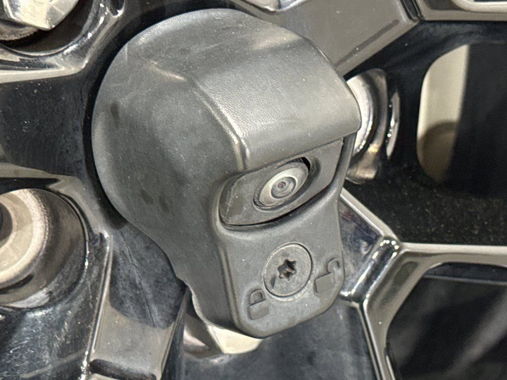 Used 2024 Jeep Wrangler Sahara 4xe image 23