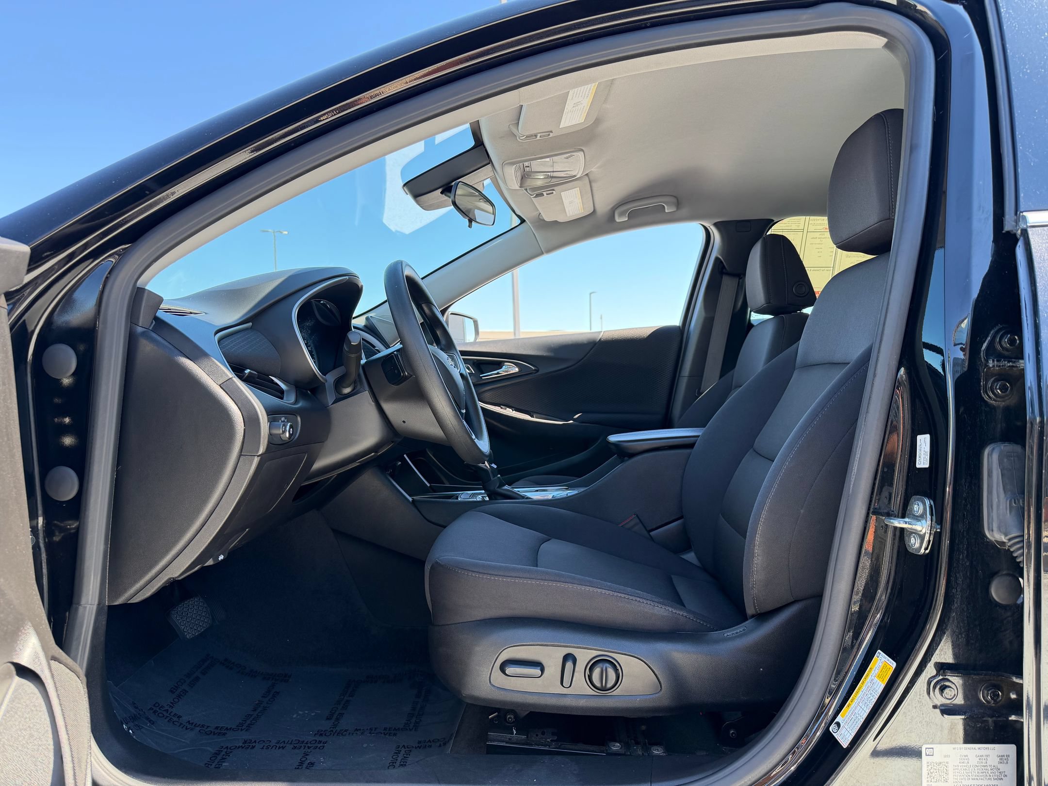 Used 2024 Chevrolet Malibu LT FWD image 28