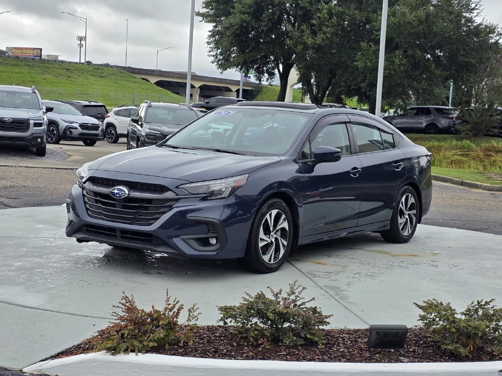 Used 2024 Subaru Legacy Premium AWD/4WD image 7