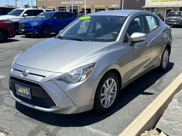 Used 2016 Scion iA FWD image 7
