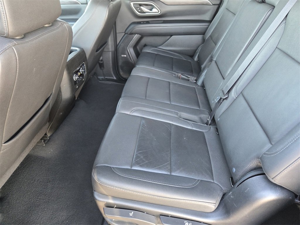 Used 2023 Chevrolet Suburban LT image 20