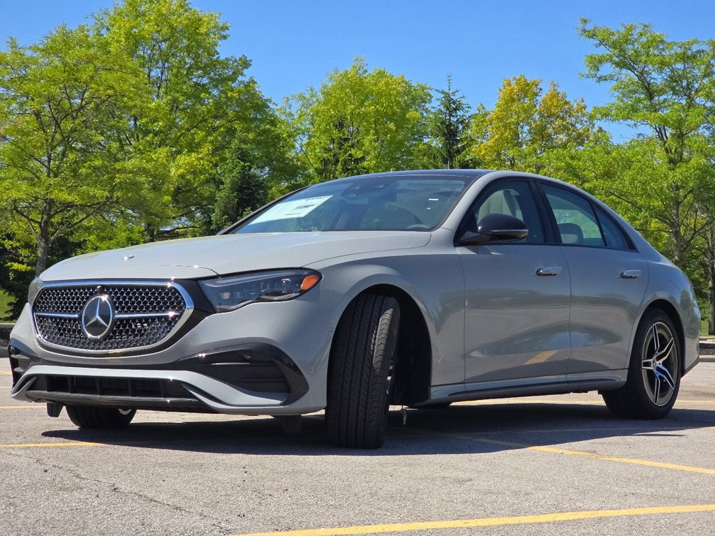 New 2026 Mercedes-Benz E 450 4MATIC Sedan image 13