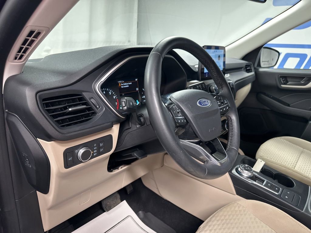Used 2022 Ford Escape SE w/ Convenience Package image 19