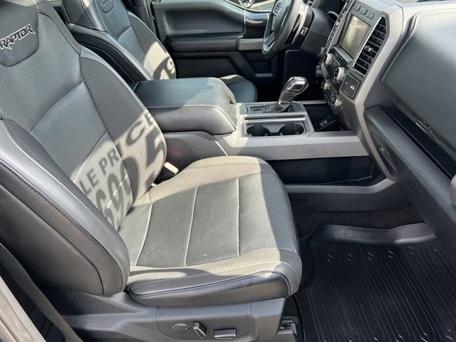 Used 2019 Ford F150 Raptor w/ Equipment Group 802A Luxury AWD/4WD image 17