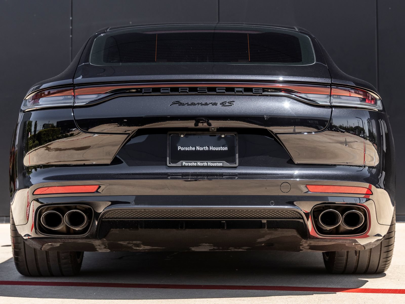 Certified 2023 Porsche Panamera 4S AWD/4WD image 10