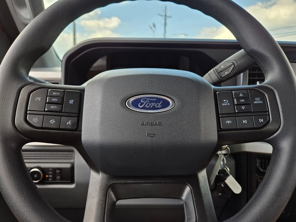 New 2025 Ford F250 XL RWD image 23
