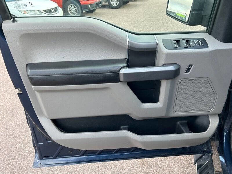 Used 2020 Ford F150 XLT w/ Equipment Group 302A Luxury image 11