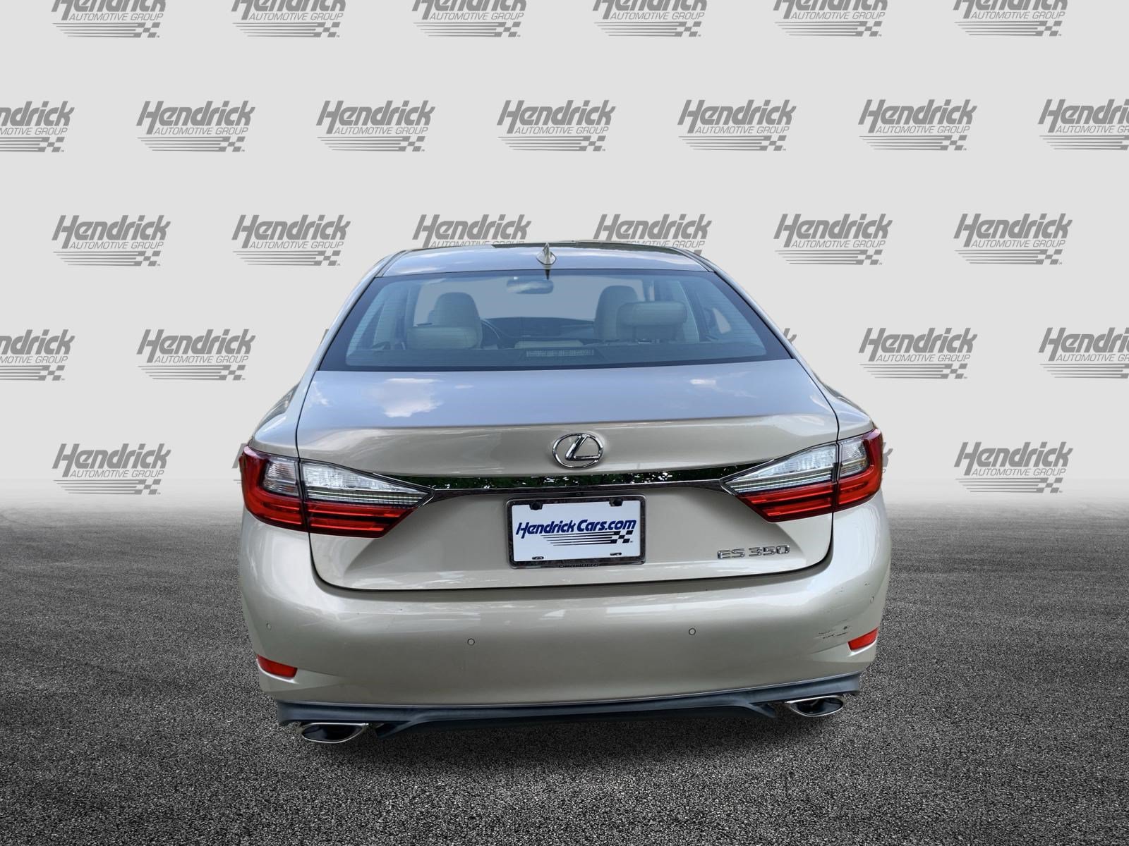 Used 2016 Lexus ES 350 w/ Luxury Package w/Wood Trim FWD image 9