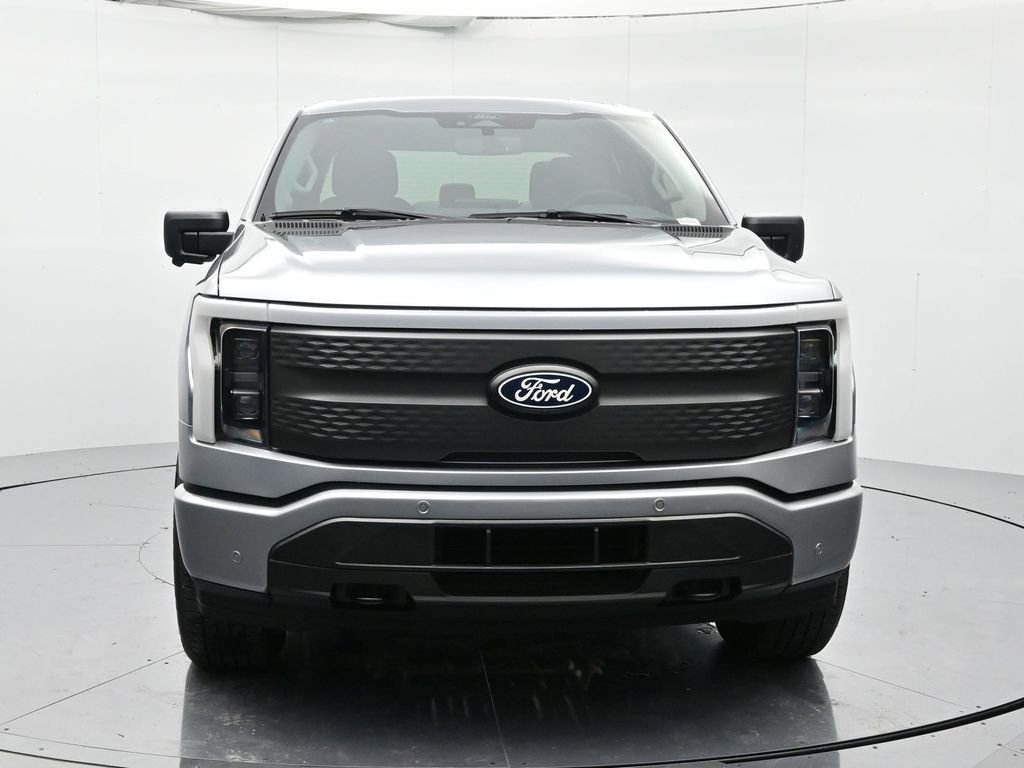 New 2025 Ford F150 Lightning Flash image 2