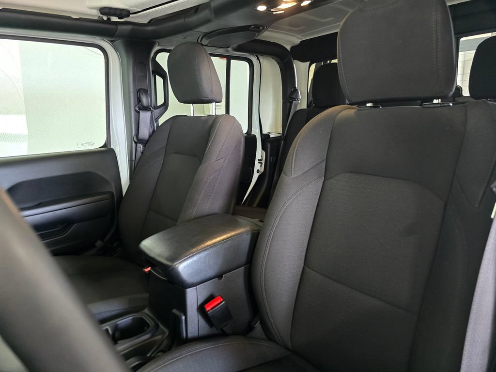 Used 2023 Jeep Gladiator Sport AWD/4WD image 24