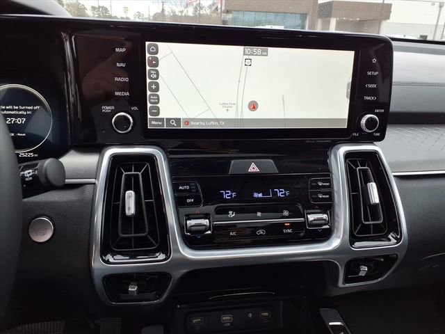 Used 2023 Kia Sorento SX image 16