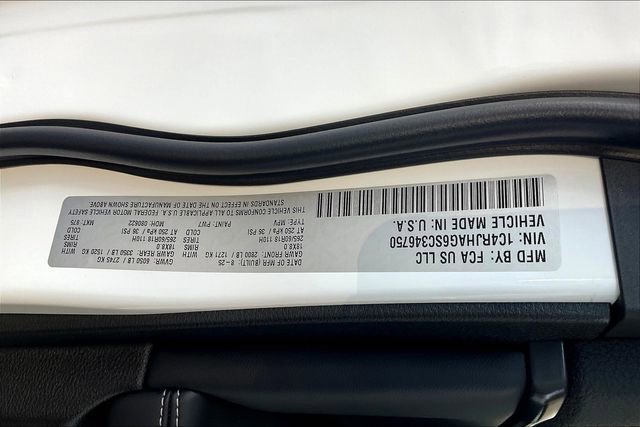 New 2025 Jeep Grand Cherokee Laredo X w/ Luxury Tech Group I image 16