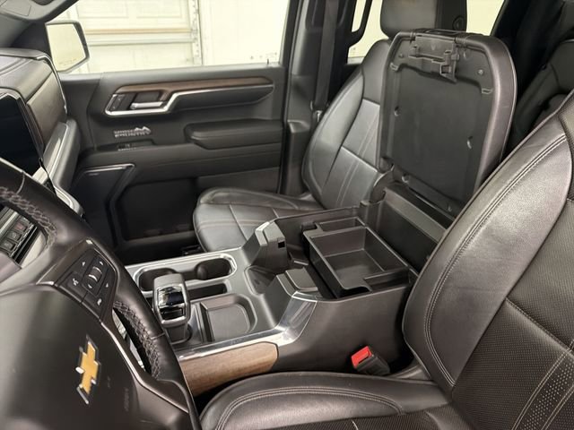 Used 2023 Chevrolet Silverado 1500 High Country w/ High Country Premium Package image 24