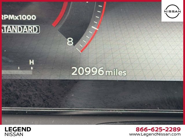 Used 2025 Nissan Kicks SR w/ Illumination Package AWD/4WD image 25