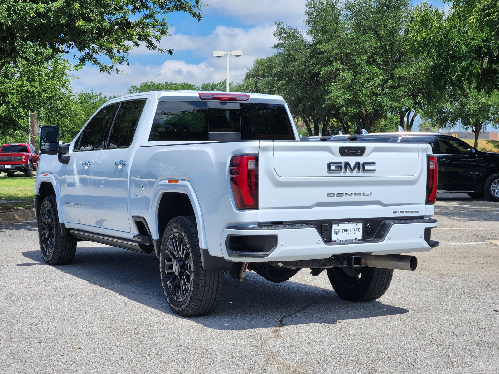 Used 2026 GMC Sierra 2500 Denali Ultimate AWD/4WD image 4