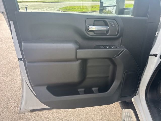 Used 2020 Chevrolet Silverado 2500 Custom w/ Custom Value Package image 18