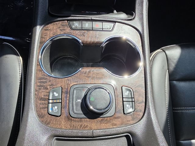 Certified 2023 GMC Acadia Denali w/ Denali Ultimate Package AWD/4WD image 33