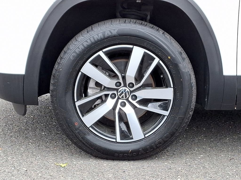 Certified 2023 Volkswagen Atlas SE AWD/4WD image 8