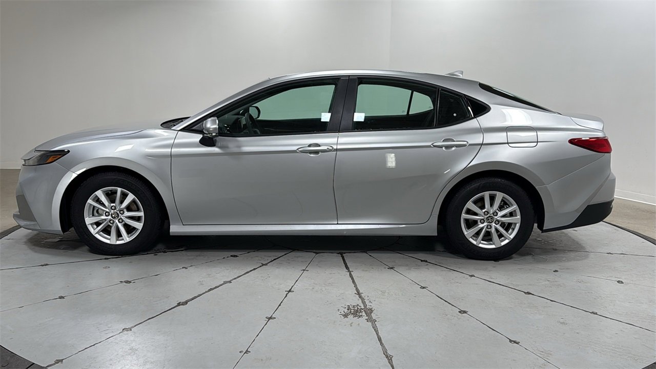 Certified 2025 Toyota Camry LE w/ Convenience Package image 8