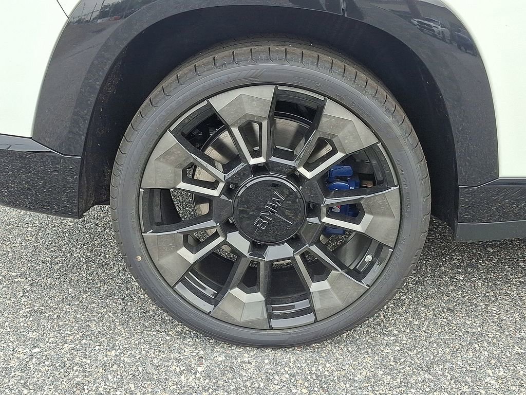 New 2026 BMW XM Label Red image 8