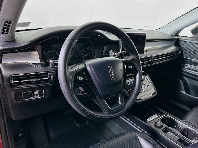 Used 2022 Lincoln Corsair AWD w/ Equipment Group 101A image 13