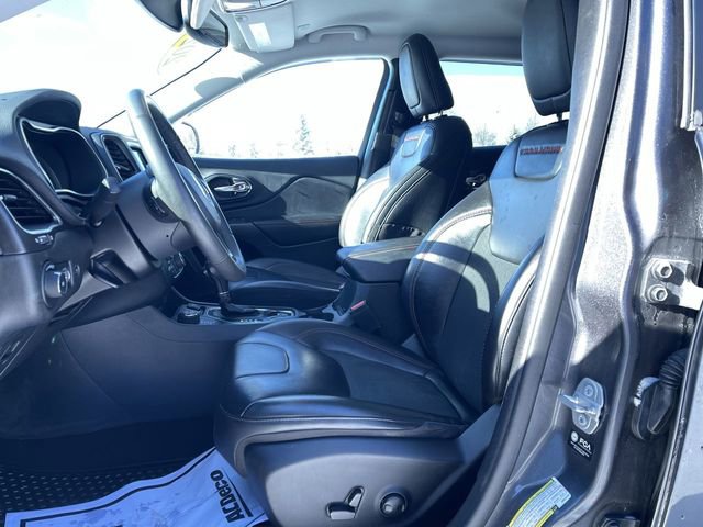 Used 2022 Jeep Cherokee Trailhawk w/ Trailer Tow Group image 19