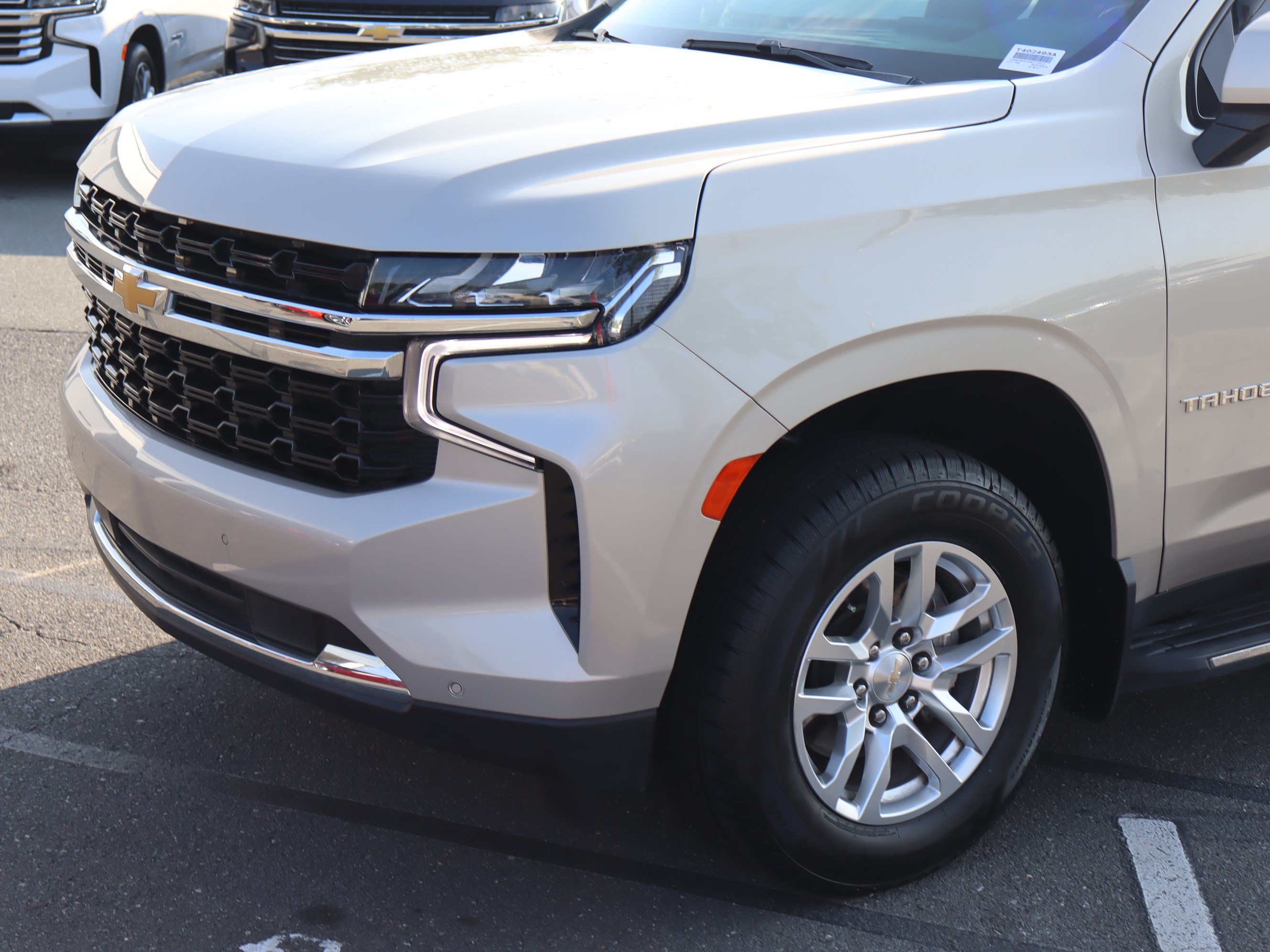 Used 2022 Chevrolet Tahoe LS RWD image 6