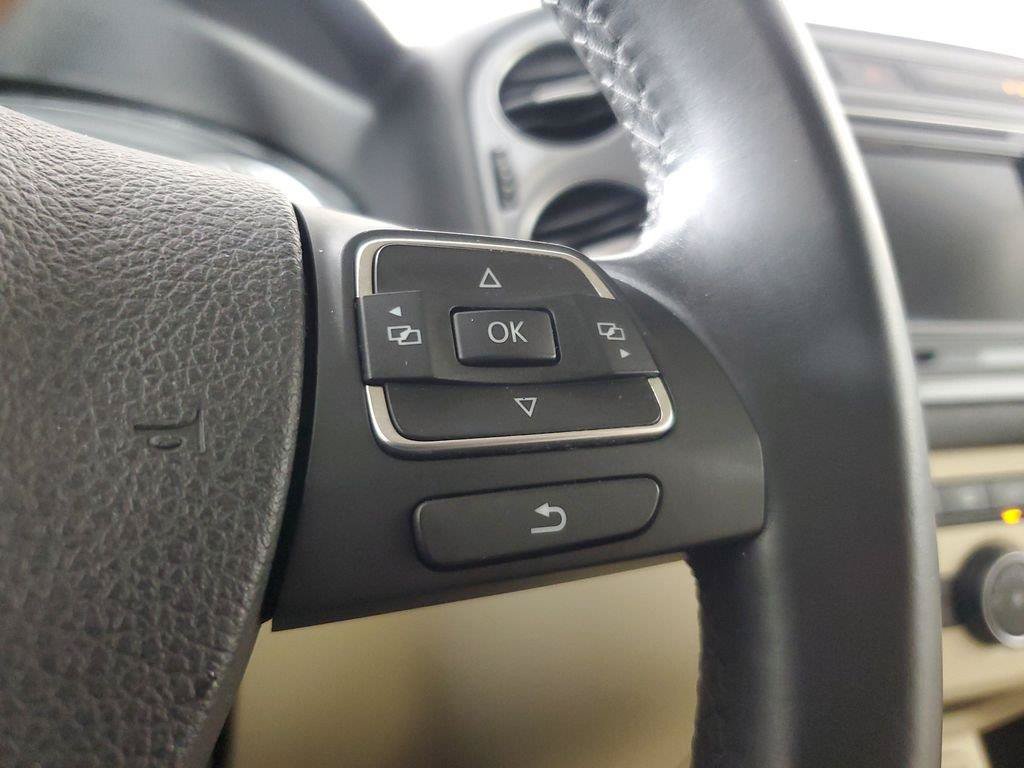 Used 2017 Volkswagen Tiguan S AWD/4WD image 26