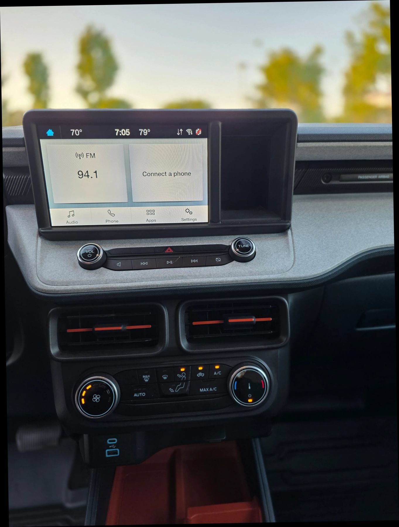 Used 2024 Ford Maverick XLT FWD image 21