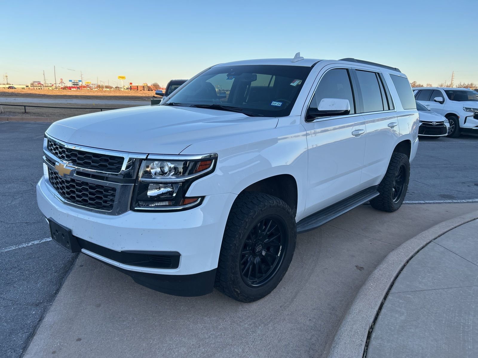 Used 2018 Chevrolet Tahoe LT image 1
