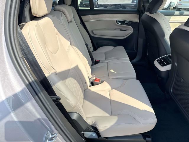 New 2026 Volvo XC90 B6 Plus w/ Protection Package Premier image 10