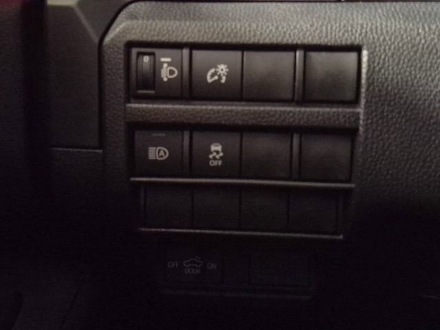New 2026 Toyota Tacoma SR AWD/4WD image 16