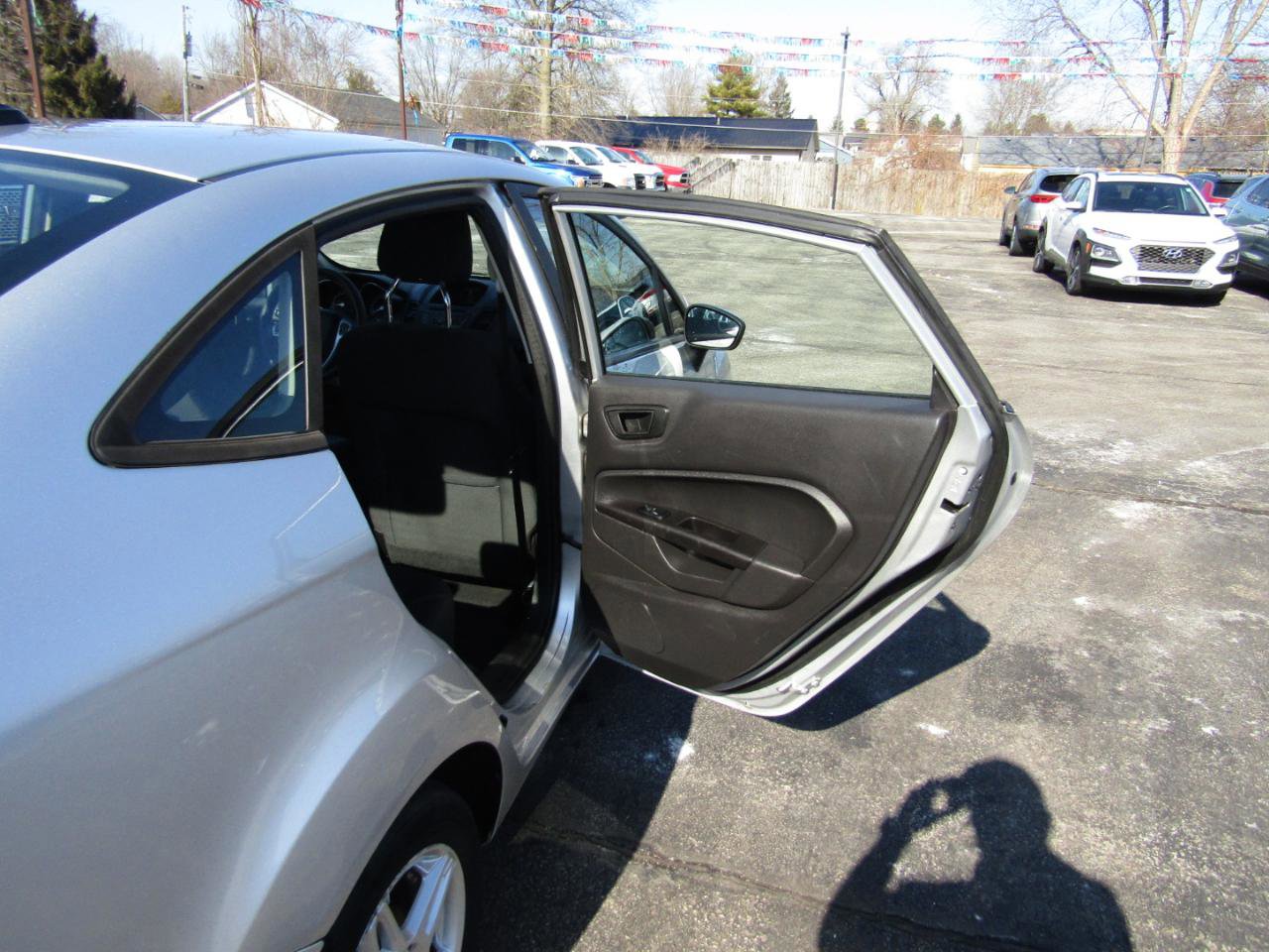 Used 2017 Ford Fiesta SE FWD image 20