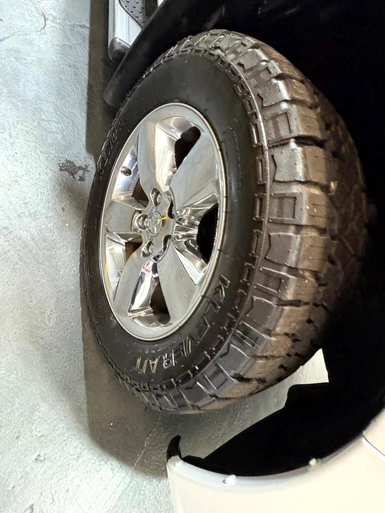 Used 2019 RAM 1500 Express w/ Express Value Package image 41