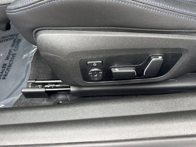 Used 2025 BMW M2 w/ Lighting Package RWD image 12