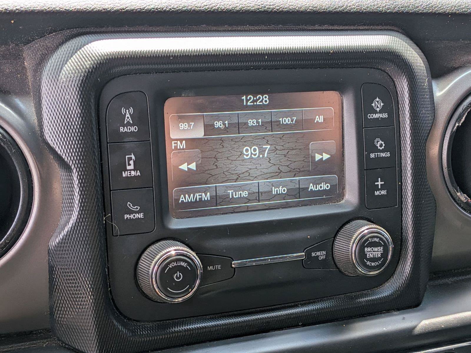 Used 2019 Jeep Wrangler Sport AWD/4WD image 26