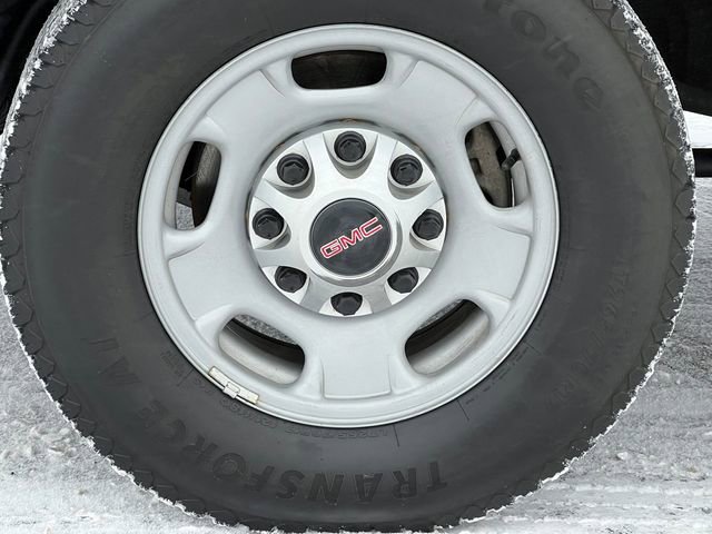 Used 2021 GMC Sierra 2500 4x4 Crew Cab w/ Fleet Convenience Package image 12