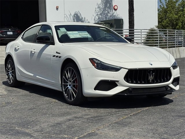 New 2024 Maserati Ghibli Modena Ultima Q4 image 1