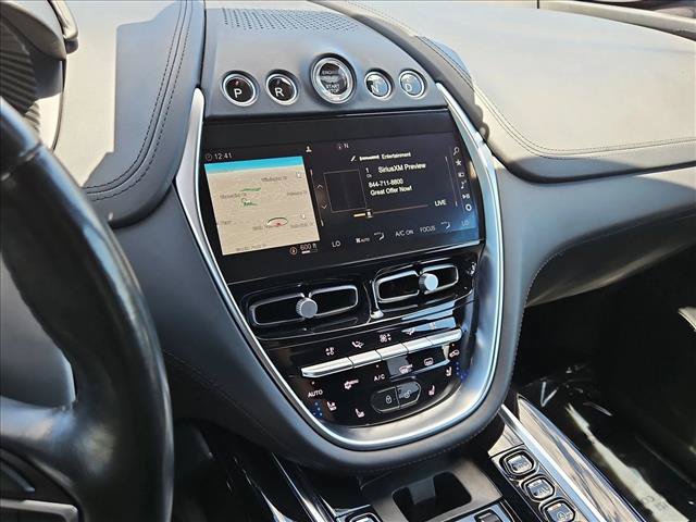 Used 2022 Aston Martin DBX AWD/4WD image 15