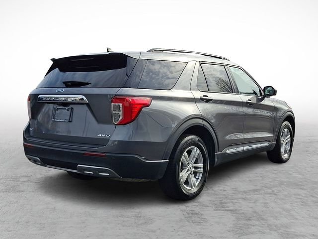 Certified 2023 Ford Explorer XLT w/ Equipment Group 202A image 6