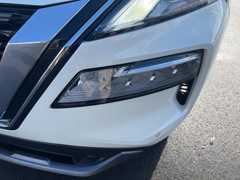 Certified 2023 Nissan Rogue SL w/ SL Premium Package image 32